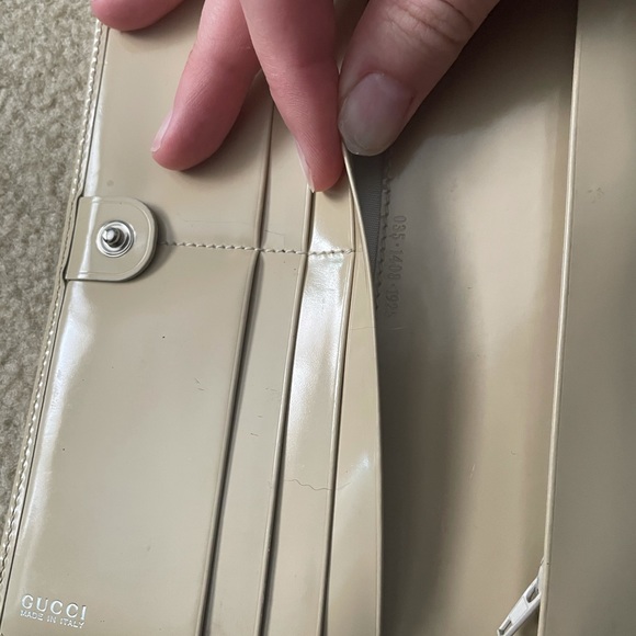 Gucci patent leather logo wallet - Picture 3 of 9